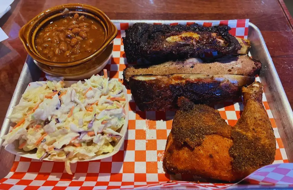 Photos for The SmoKING Ribs