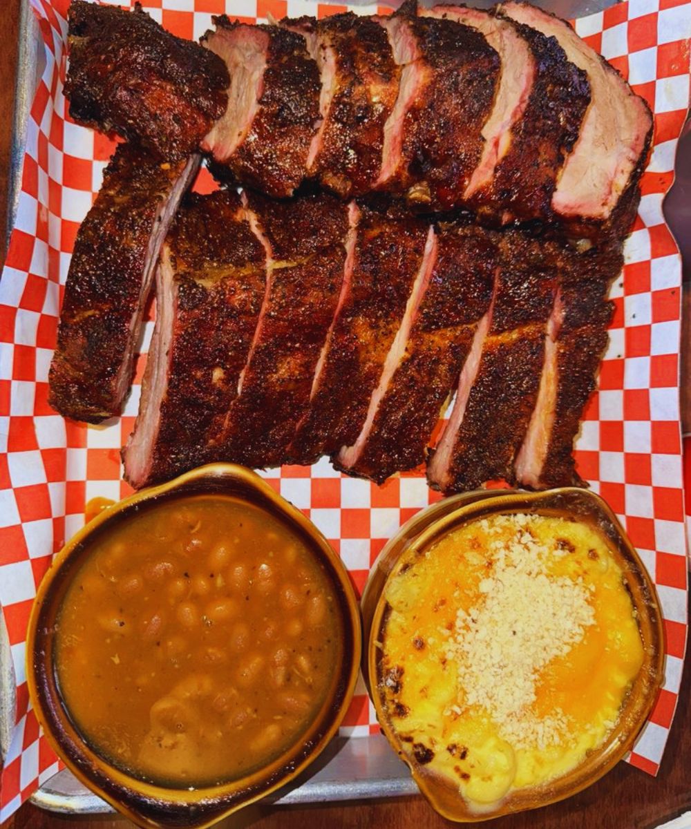 Photos for The SmoKING Ribs