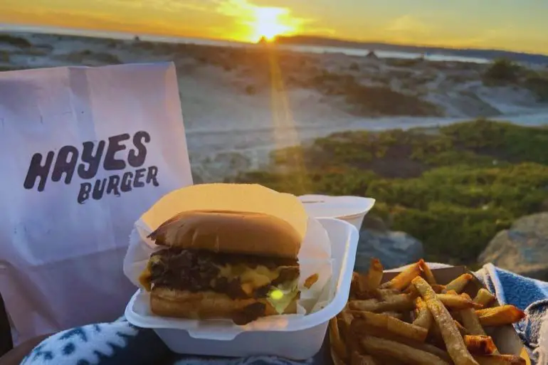 Photos for Hayes Burger