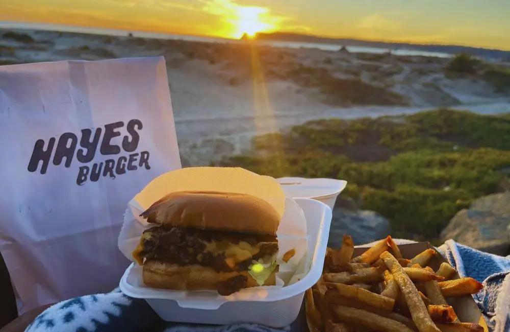 Photos for Hayes Burger