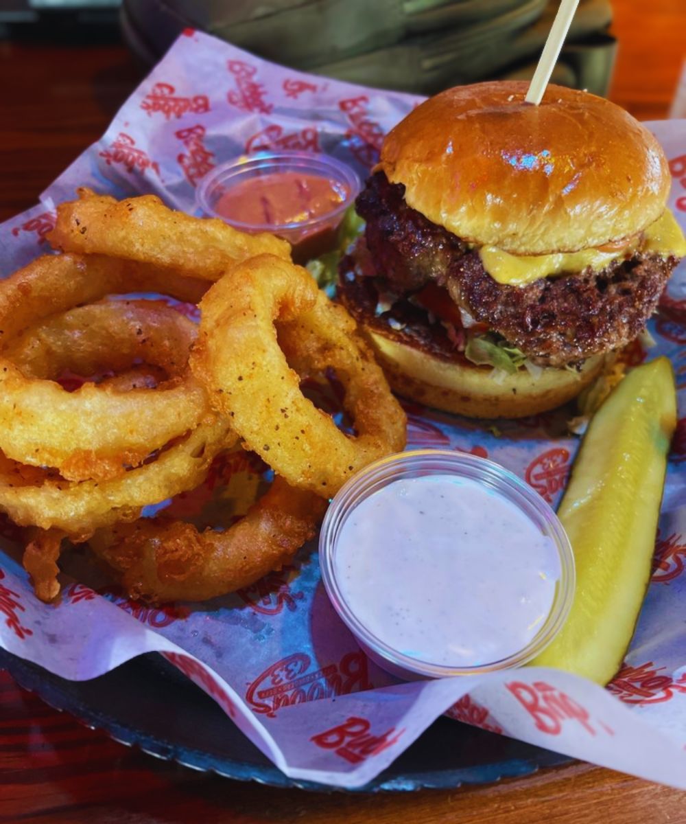 Photos for Bubba's 33