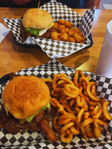 Photos for LA Burger