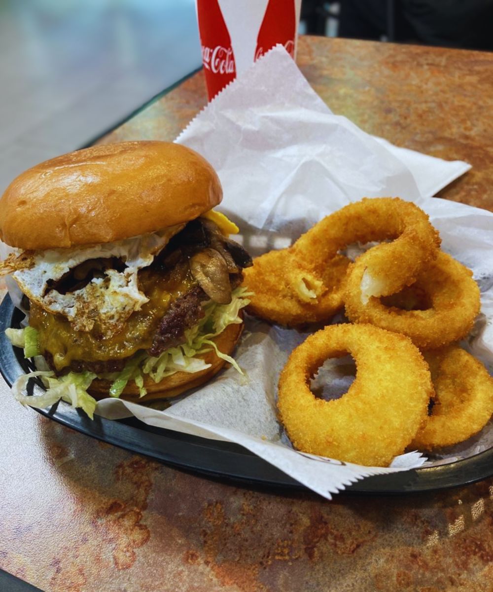 Photos for YoYo Burgers and Chicken