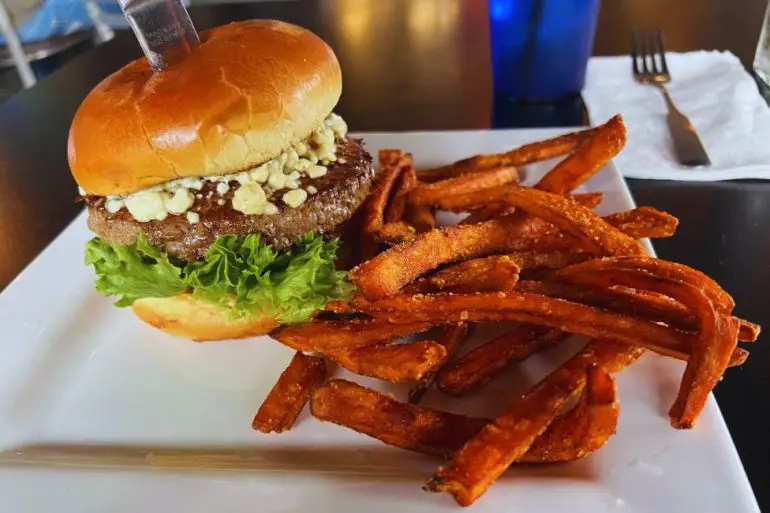 Photos for Crave Grille