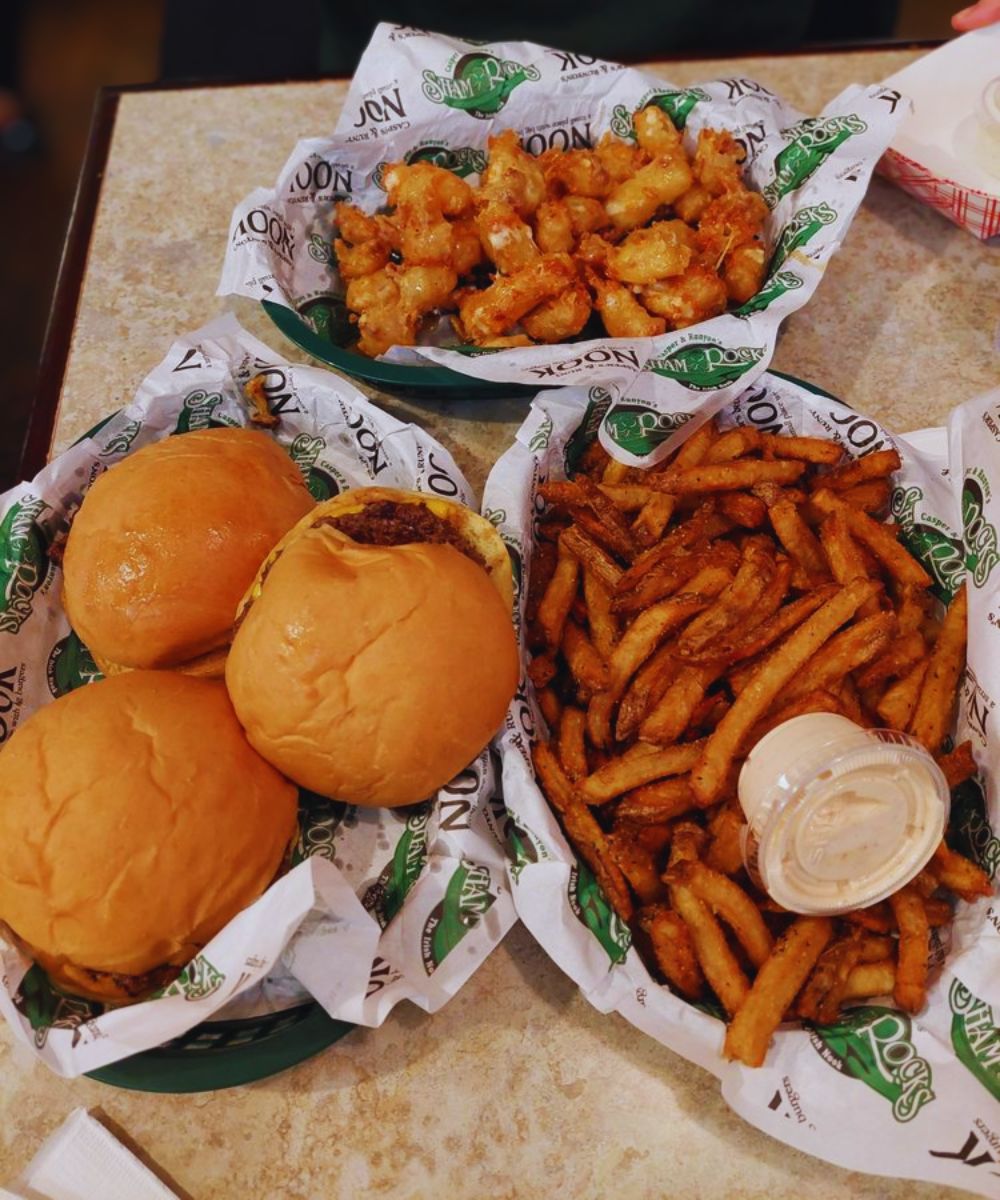 Photos for Casper's and Runyon's Nook