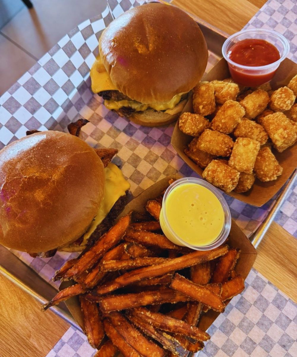 Photos for Made Burgers