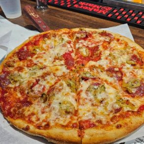 Food at Avalon Downtown Pizzeria located in Youngstown, OH.