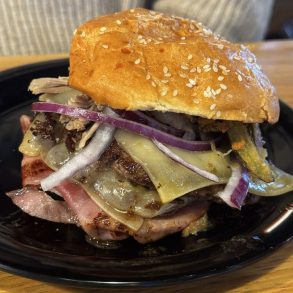 ZOMBIE BURGER + DRINK LAB