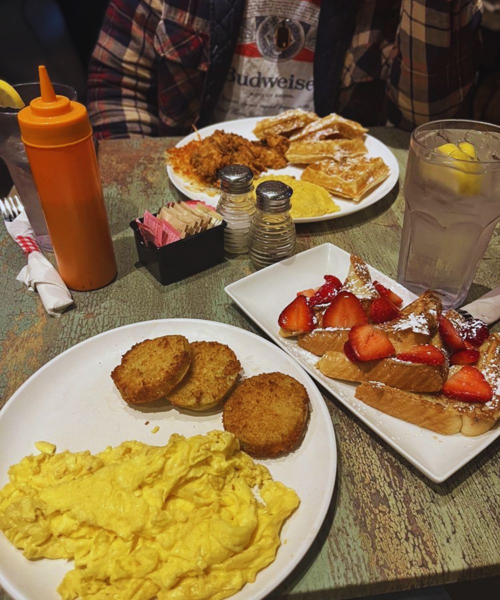 Photos for Scrambled Southern Diner