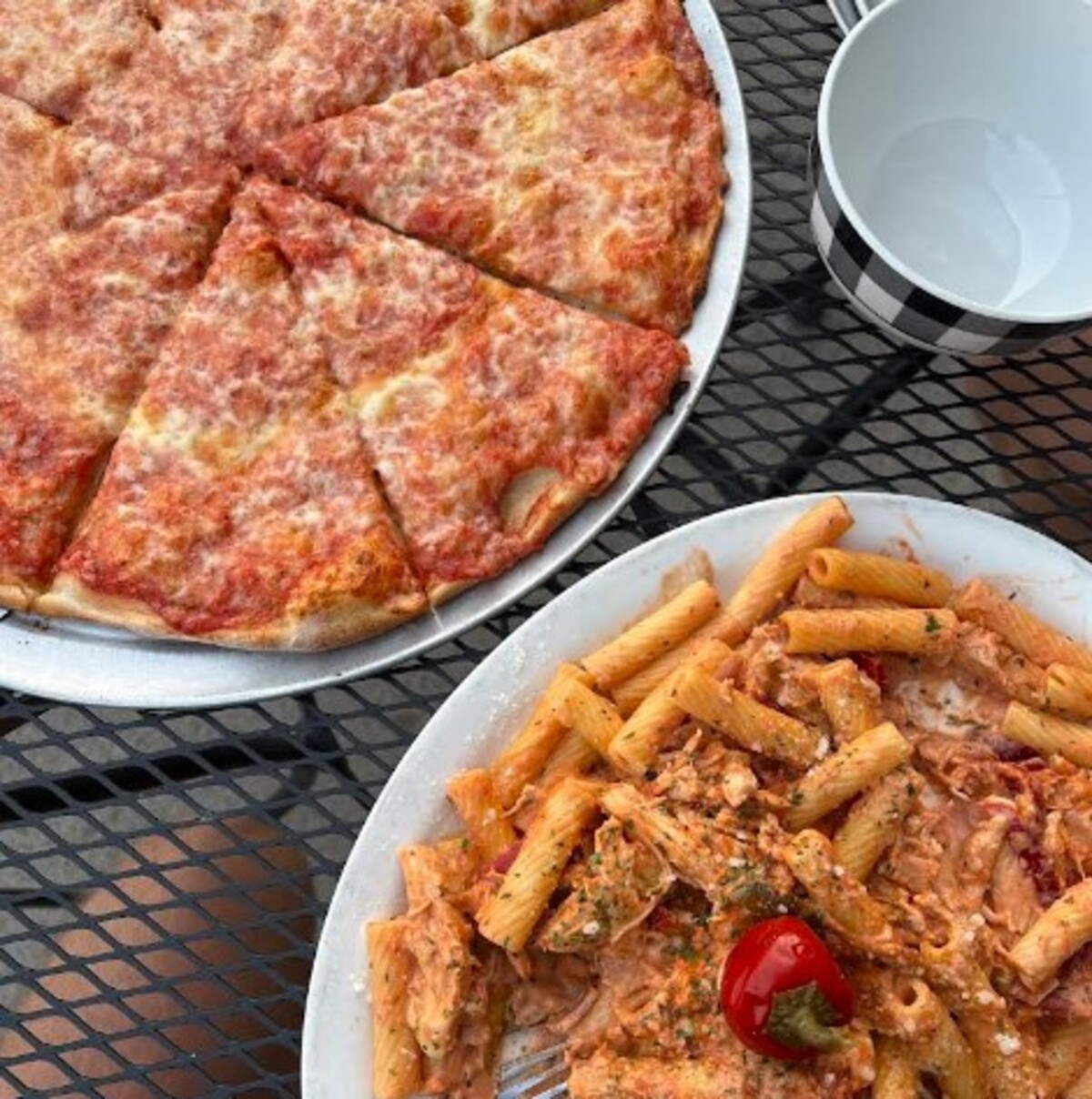 Food at Nina's Pizza located in Utica, NY.