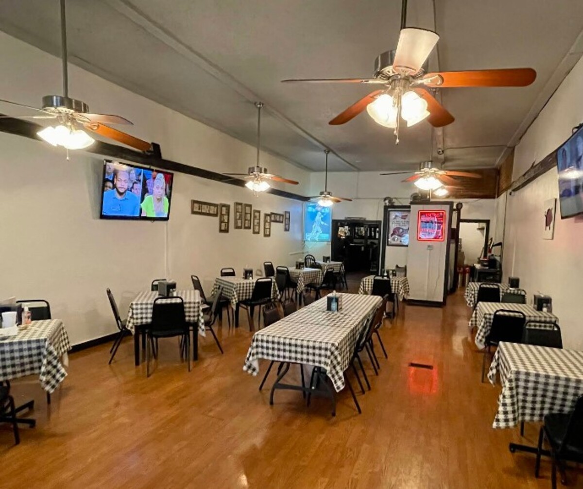 at Dem 2 Brothers And A Grill located in Charleston, WV.   