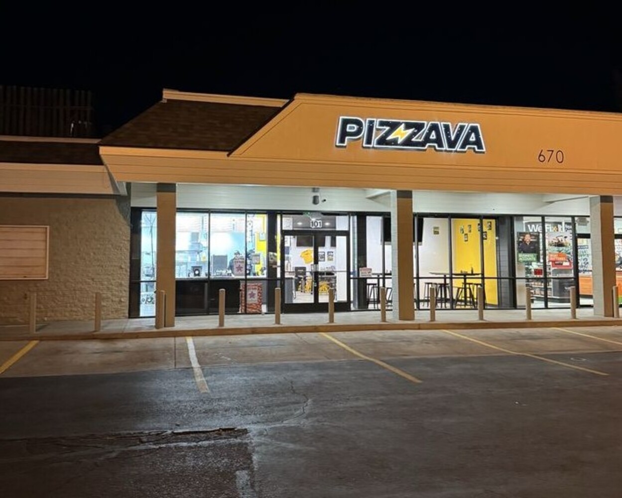 at Pizzava located in Sparks, NV.