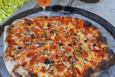 Photos for Thunderbolt Pizza