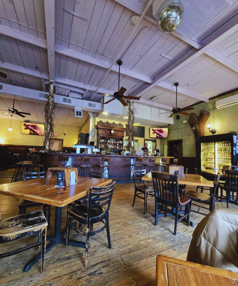 Photos for Sticks & Stones Clay Oven Pizza