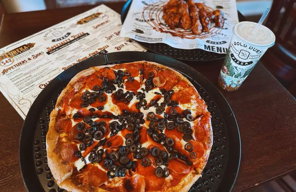 Photos for Gold Dust Pizza