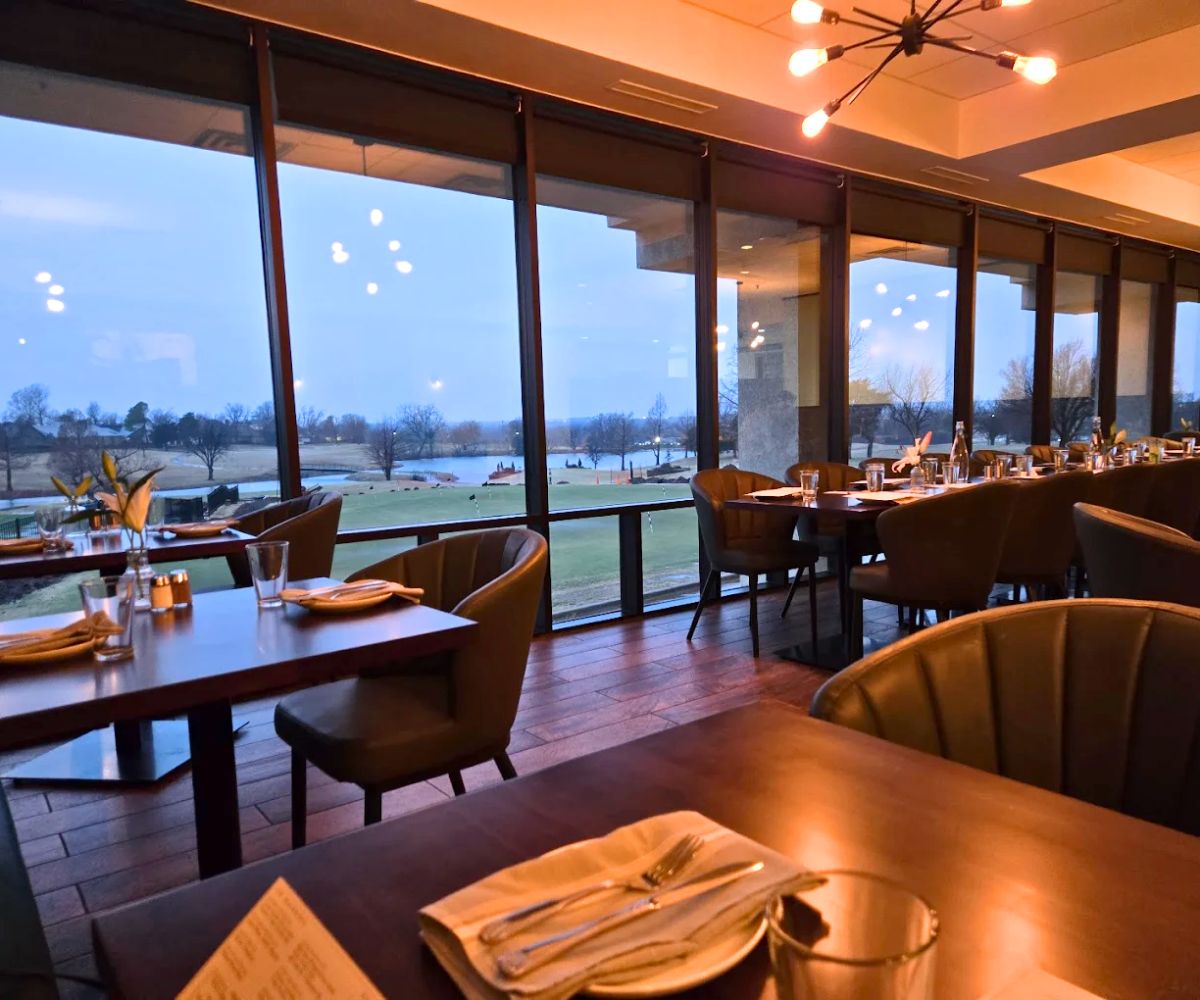 interior of Neighborhood Provisions in Edmond, OK