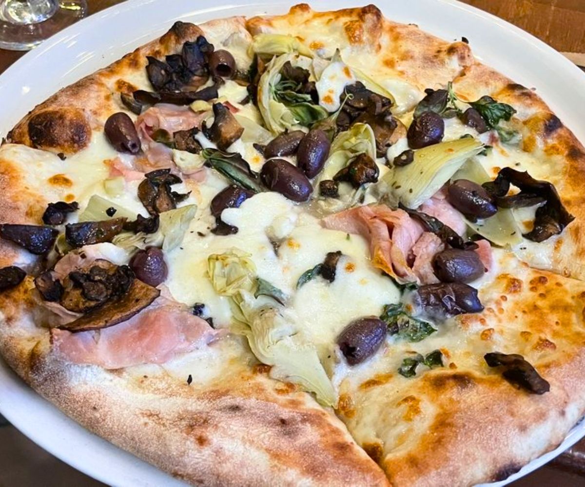 pizza at Fabio On Fire | Pizzeria Italiana in Peoria, Arizona