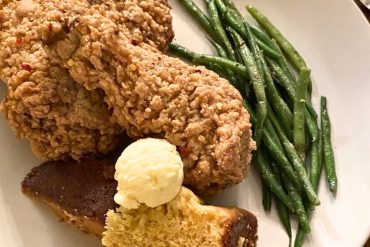 Izzy's Fried Chicken Dinner at Izzy's Comfort Kitchen in Coeur D'Alene, ID