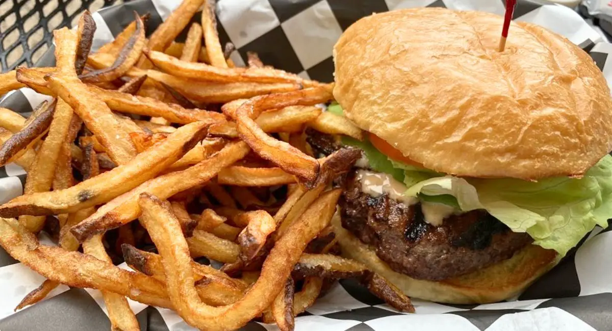 ultimate cheeseburger at Ultimate Burger in Kailua-Kona, Hawaii