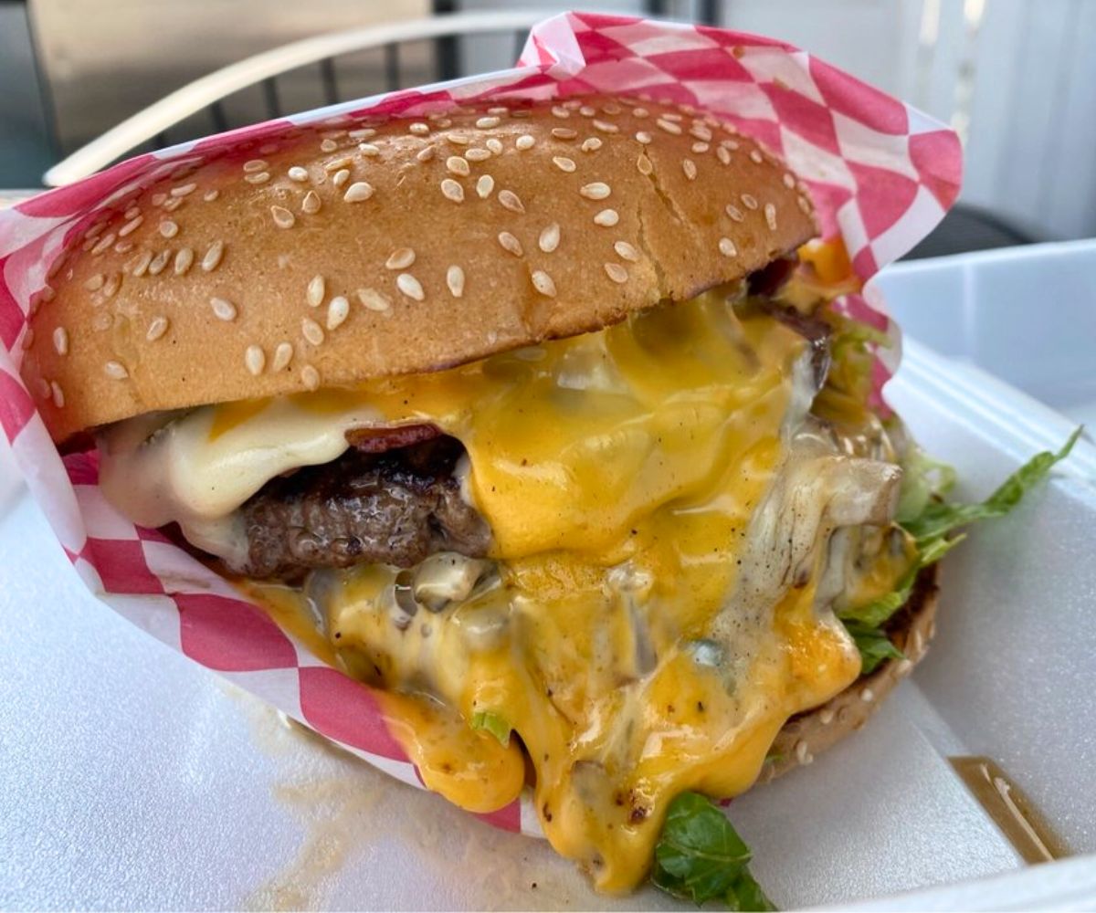 The R.L.E. Hello Burger at Tommy's Burger Stop in Anchorage, Alaska