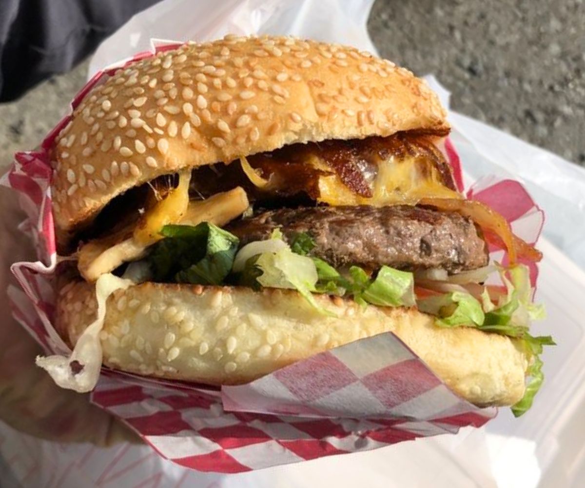 Gunslinger at Tommy's Burger Stop in Anchorage, AK