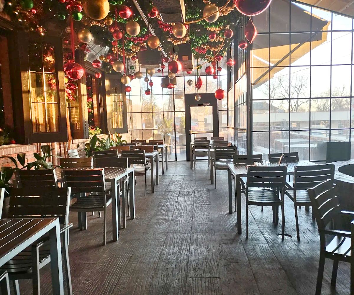 interior of Roosevelt's in Tulsa, Oklahoma