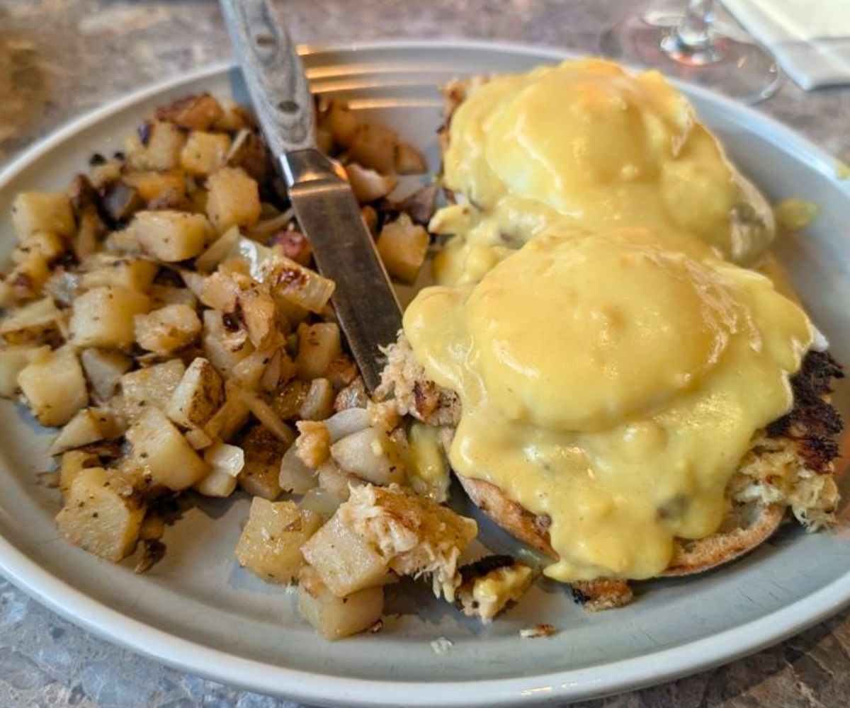 Crab Benedict at Urban Kitchen in Wilmington, DE