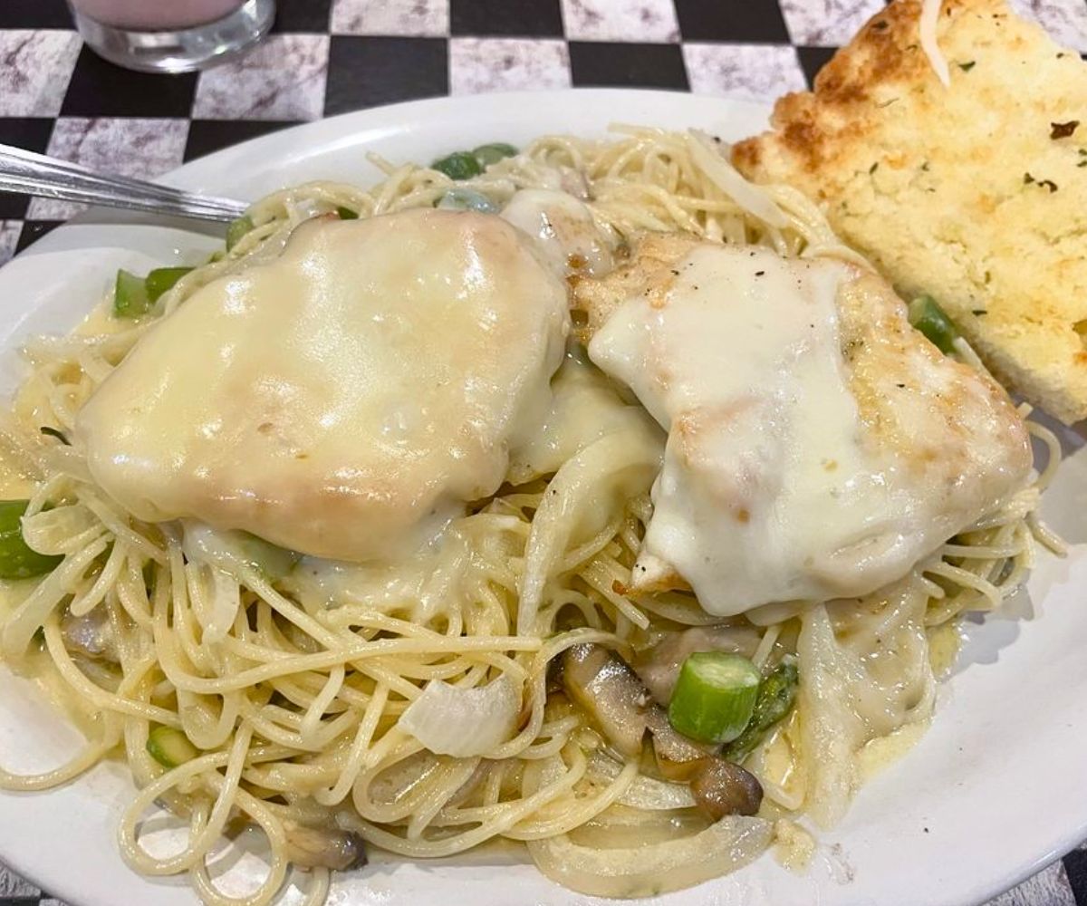 Chicken Fontina at Siragusa's Taste of Italy in Taylorsville, Utah