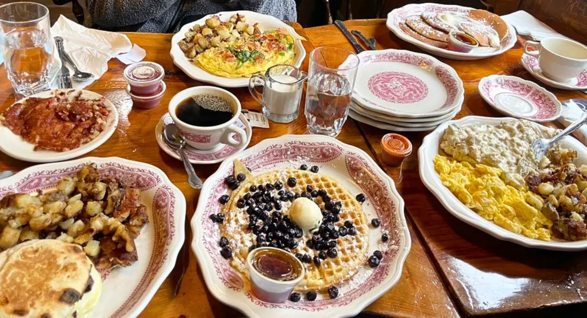 breakfast dishes Maple Sugar & Vermont Spice in Mendon, Vermont