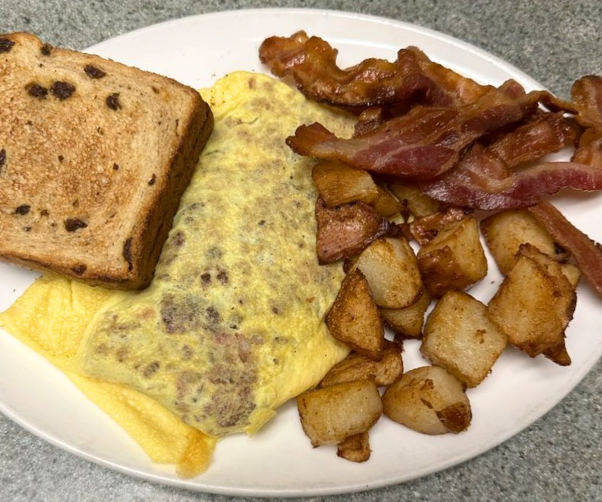 breakfast at Granite Street Cafe in Quincy, MA
