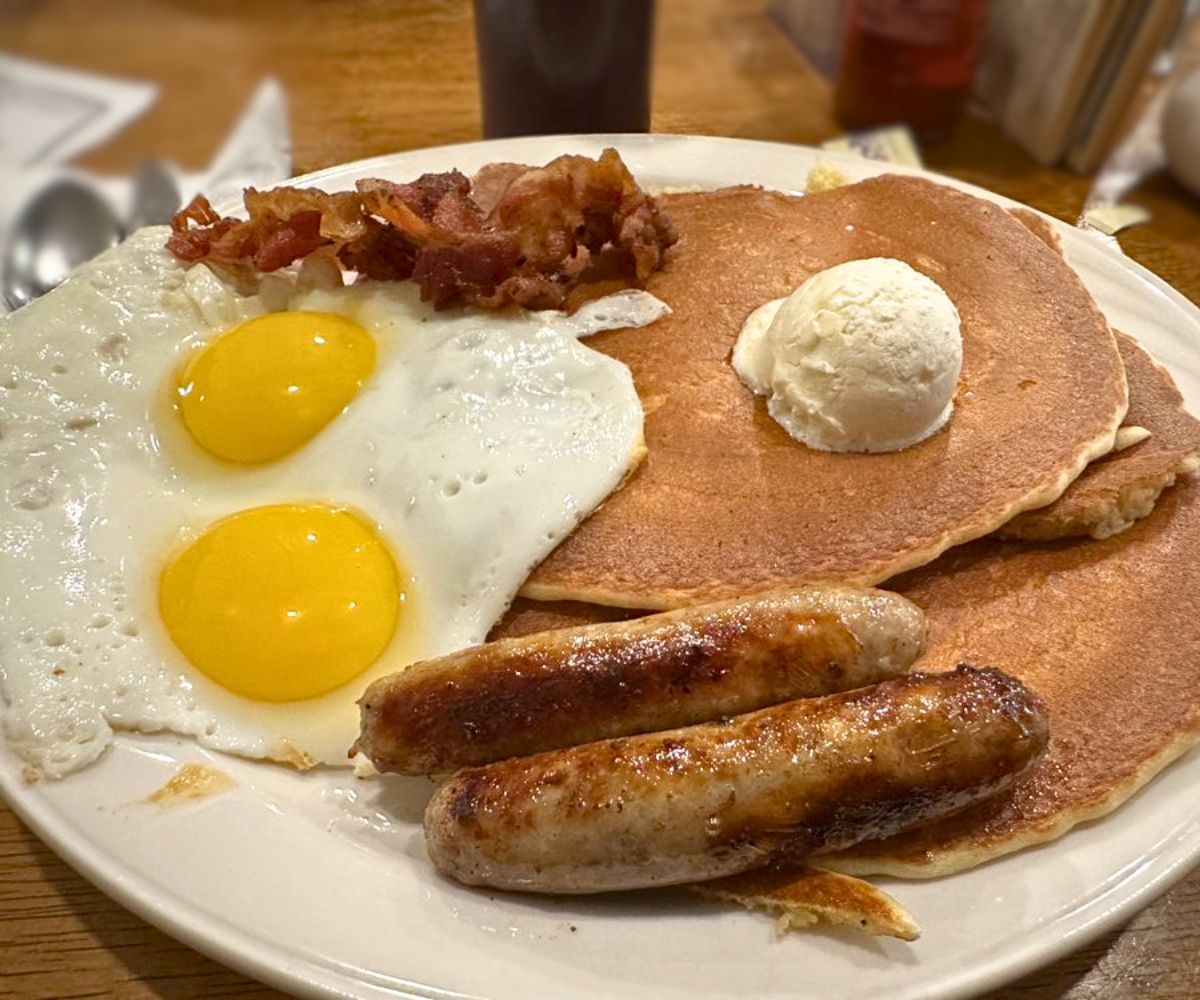 Sugar House Sampler at Maple Sugar & Vermont Spice in Mendon, VT