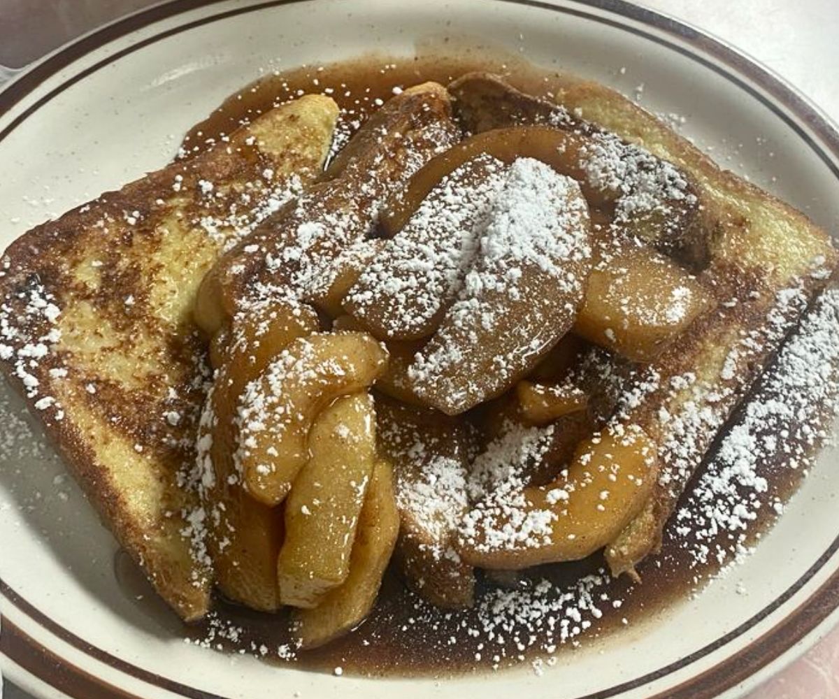 Cinnamon Apple French Toast at Pondfield Cafe in Bronxville, New York