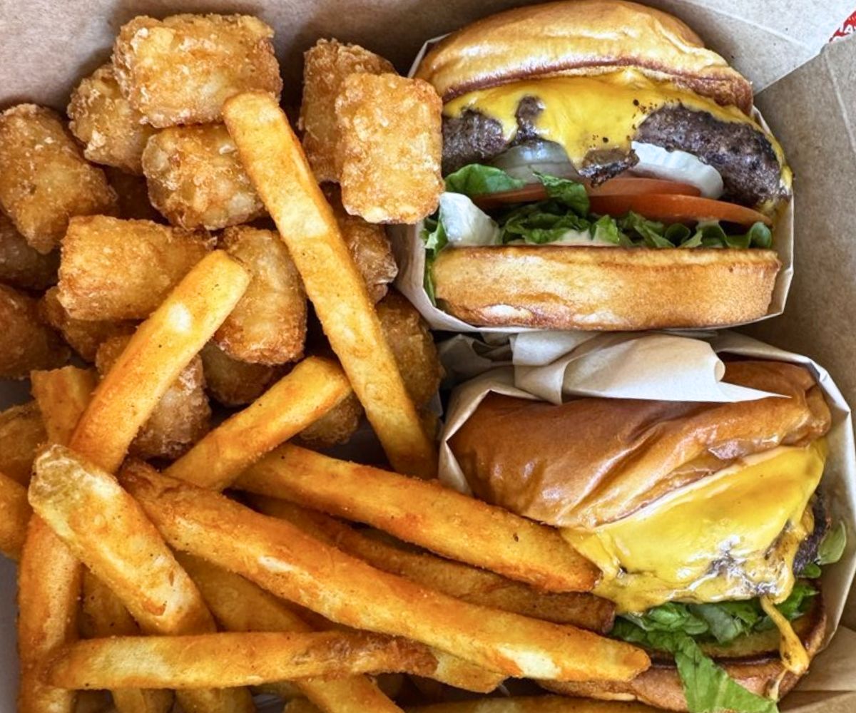 burgers at Bunz Burger in Huntington Beach, CA