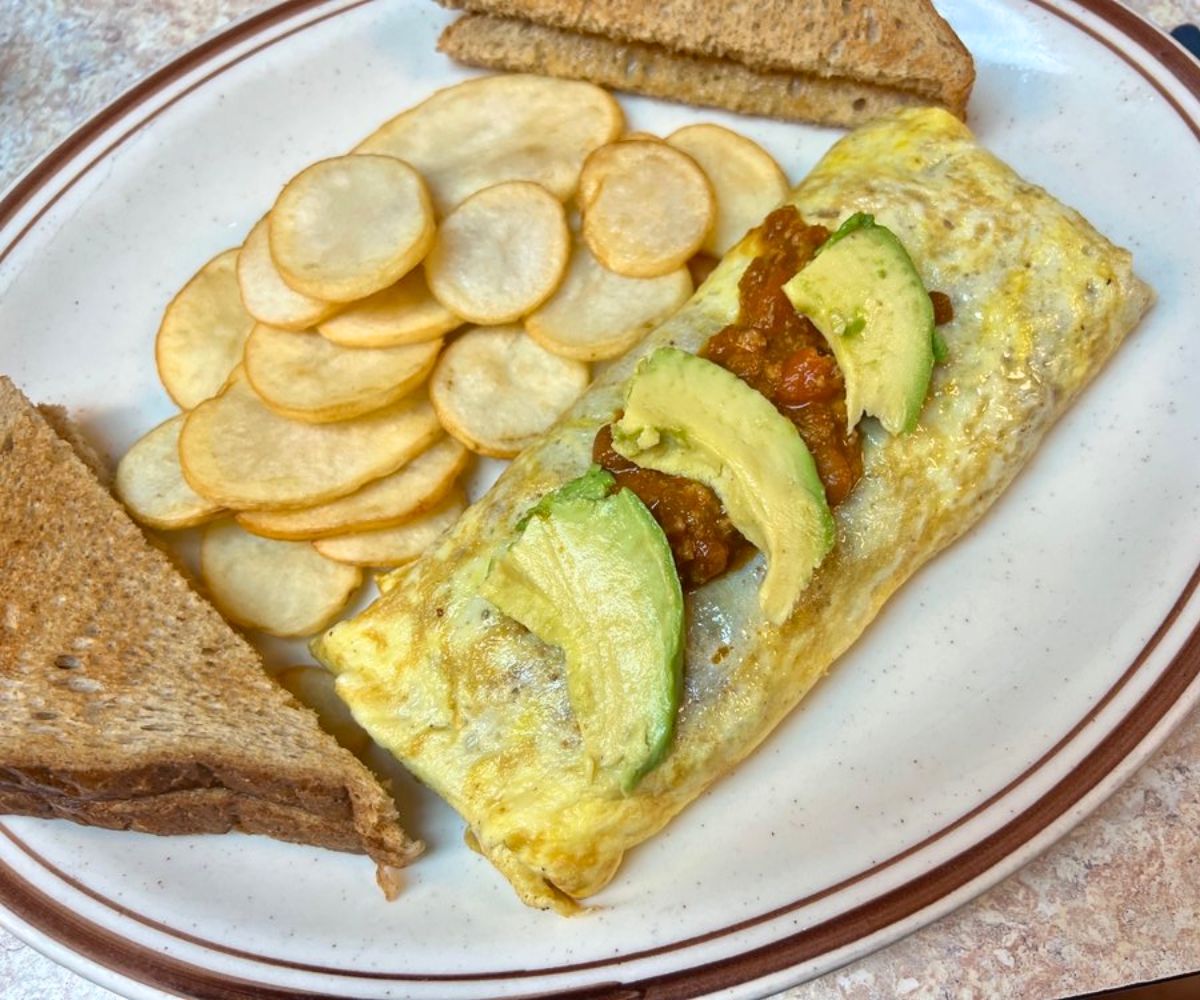 Turkey Chili Omelette at Pondfield Cafe in Bronxville, New York