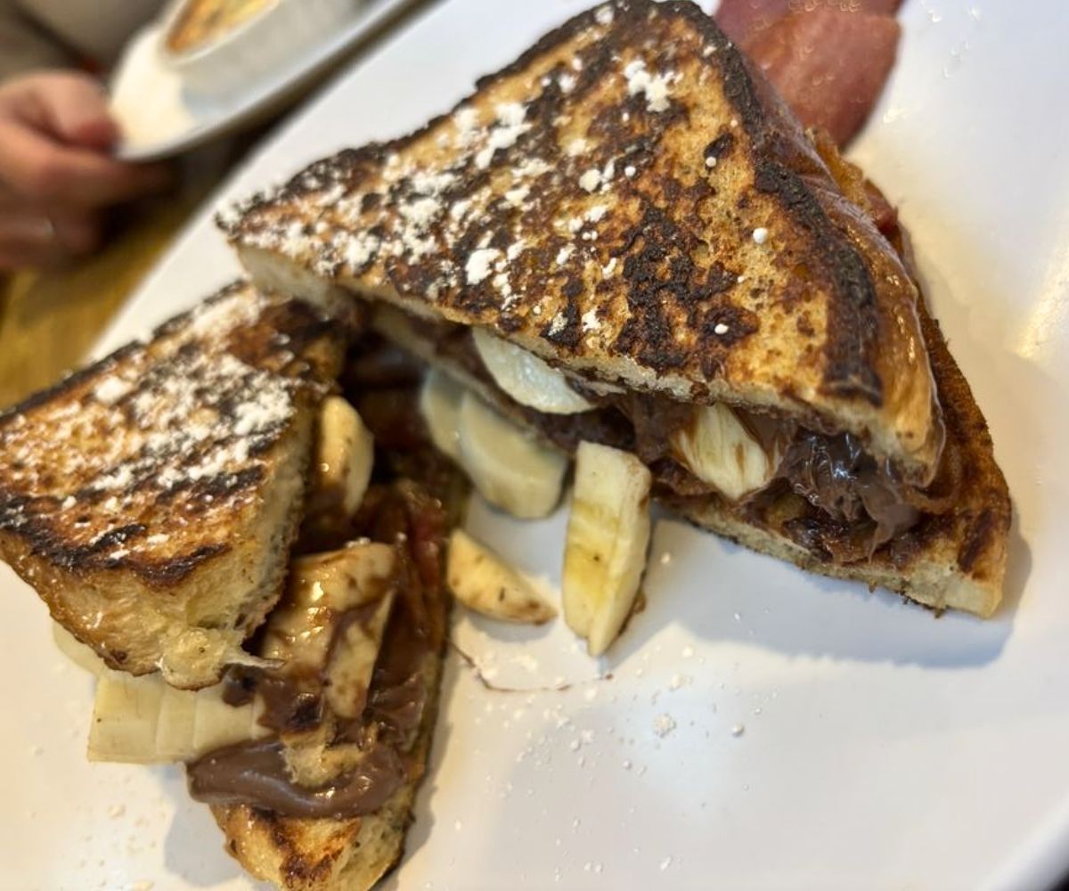 The Queen at The People's Kitchen in Bethlehem, Pennsylvania