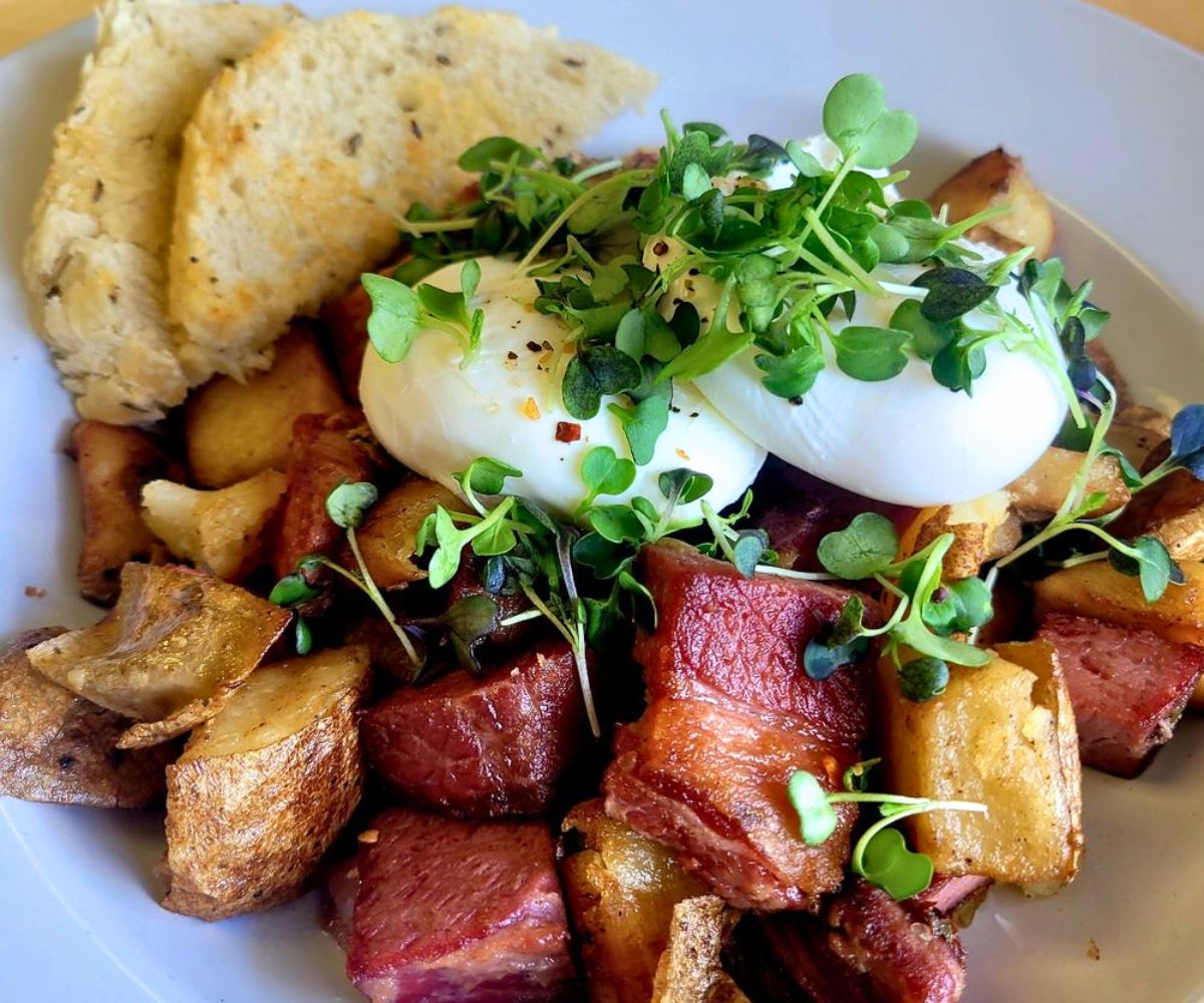 Corned Beef Hash at Gardenia's Cafe in Gaithersburg, Maryland