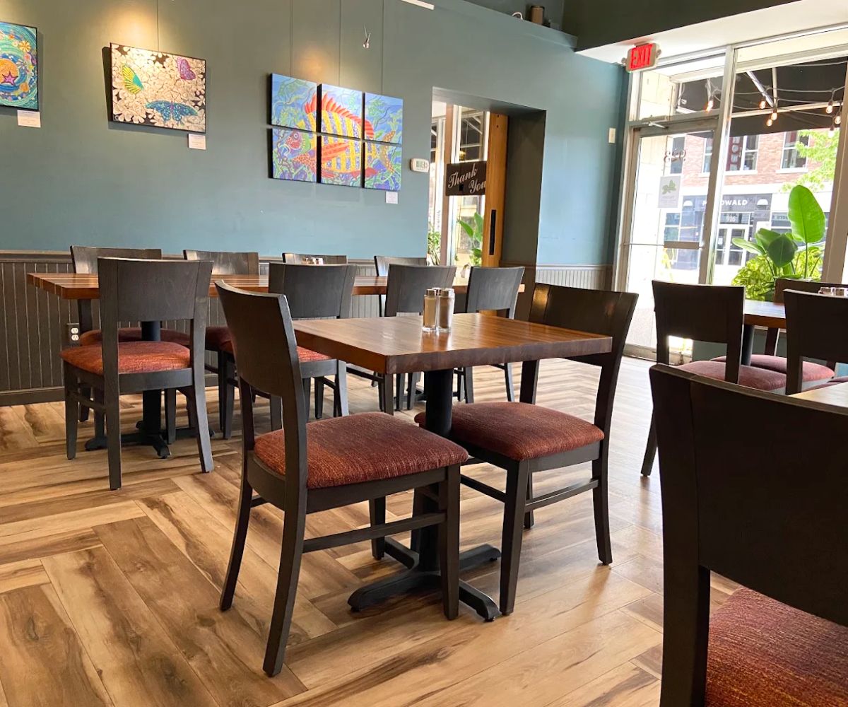 interior of Jules' Bistro in St. Cloud, Minnesota