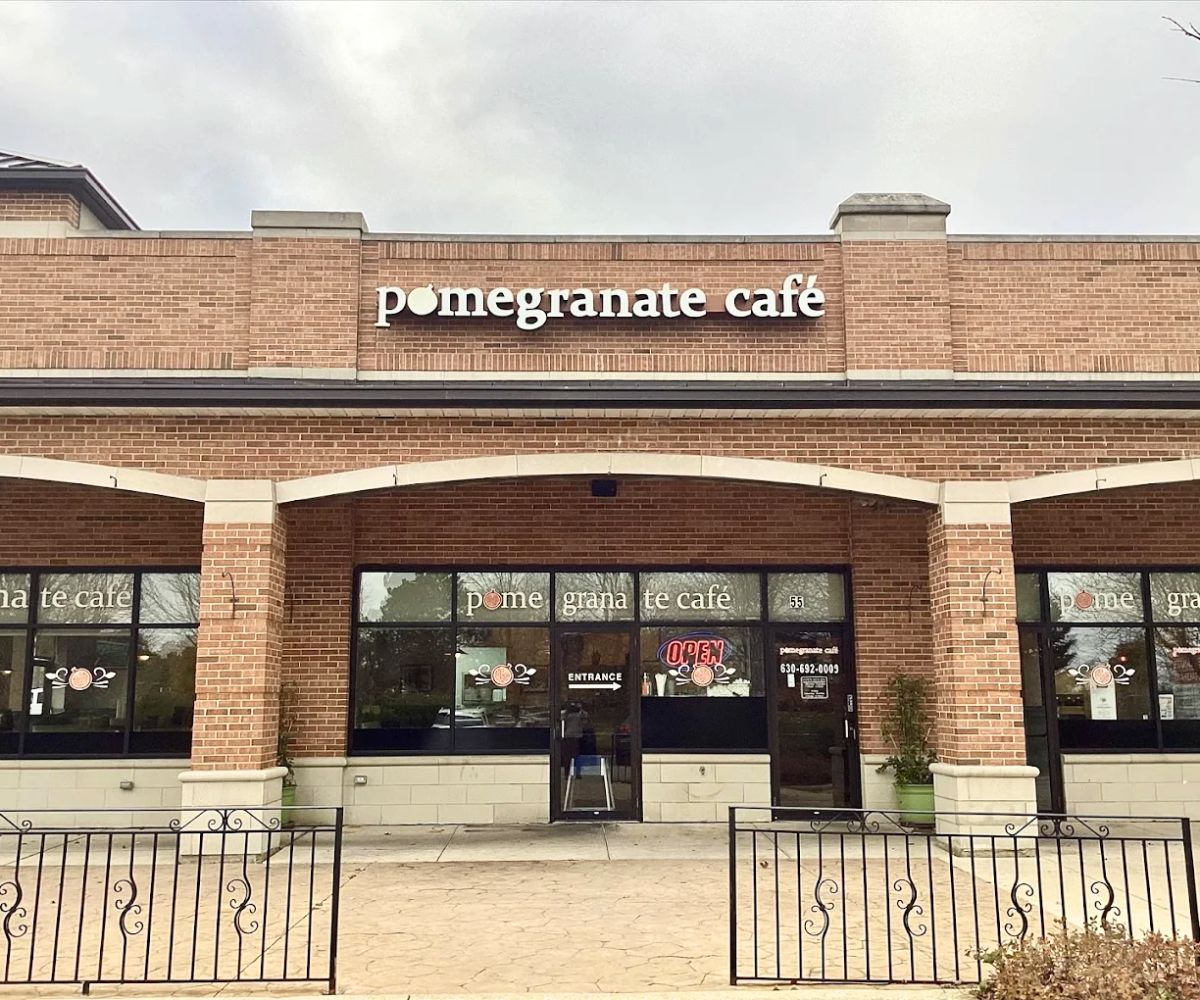exterior of Pomegranate Restaurant in Aurora, IL