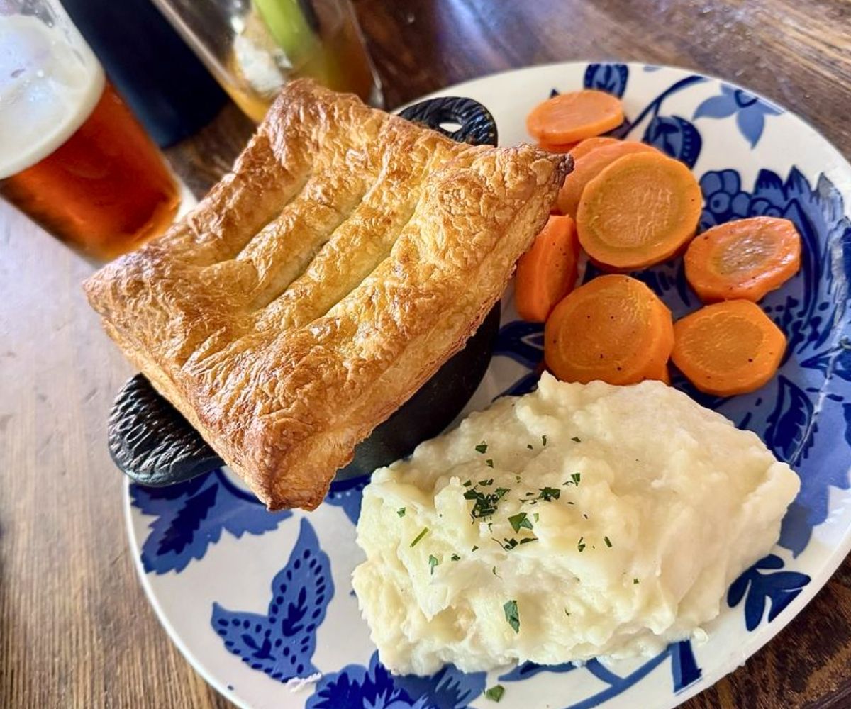 Steak & Stout Pie at The Last Queen in Enon, OH