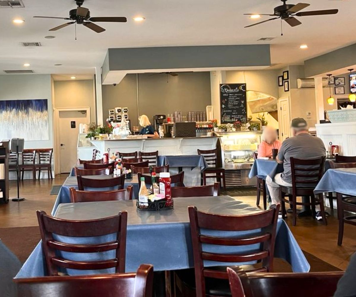 interior of Harbor View Cafe in Long Beach, MS