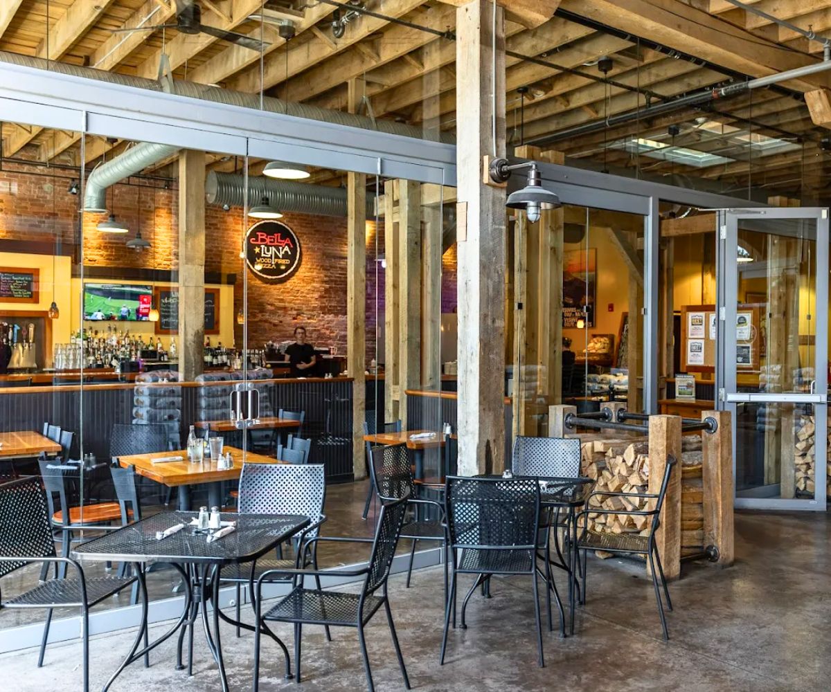 dining area at Bella Luna Wood-Fired Pizza in Harrisonburg, Virginia