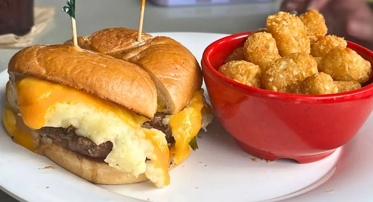 cheeseburger at Midtown Caboose in Tallahassee, FL