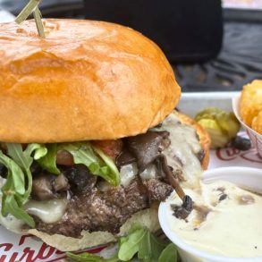 Shroomin' & Jammin' at Curbside Burgers in Baton Rouge, LA