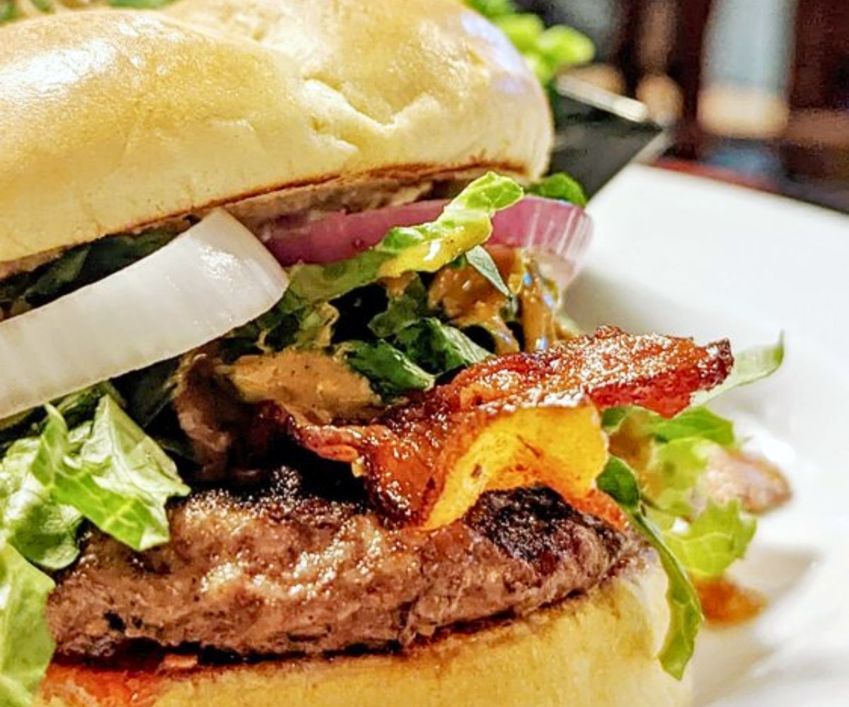 Raspberry Beret Burger at LeadBelly in Lincoln, Nebraska