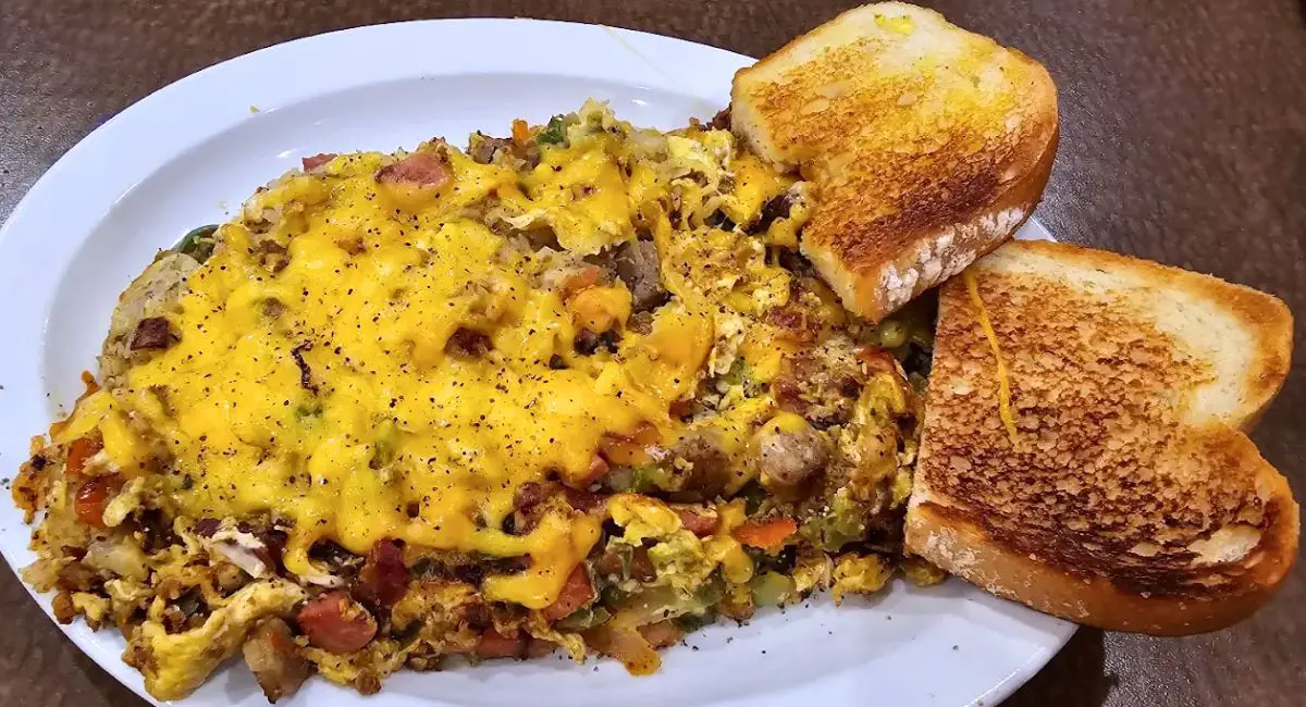 Farmers Scramble at The Woodbury Cafe in Woodbury, Minnesota