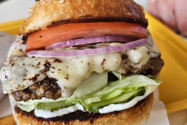 L'Américain at Le Burger 4304 in Minneapolis, MN