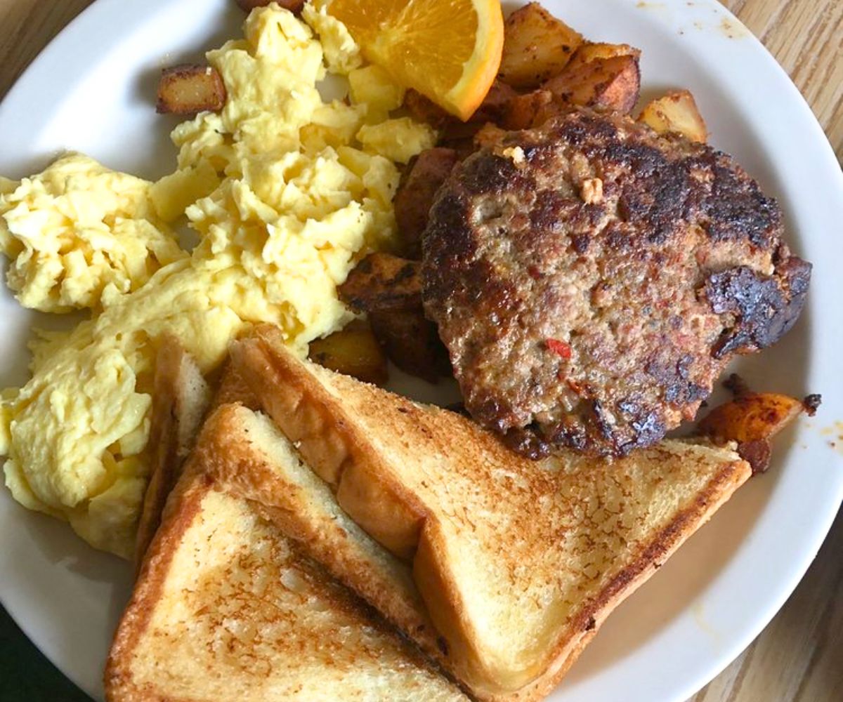 Basic Breakfast at Golden Harvest in Lansing, MI