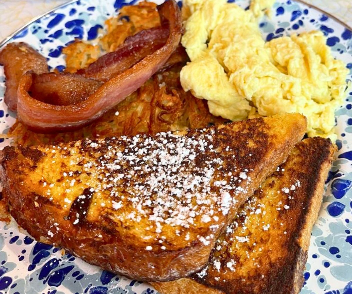 All-in Breakfast at Splitshift in York, Pennsylvania