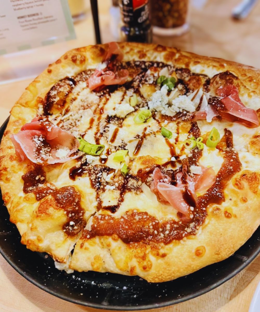 Photos for Mootz Pizzeria + Bar