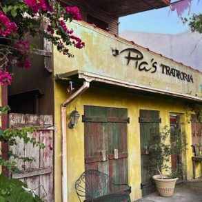 pia's trattoria in gulfport, Florida